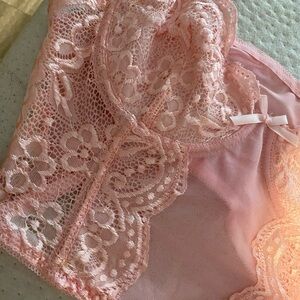 Elegant Pink Lace Women's Intimate